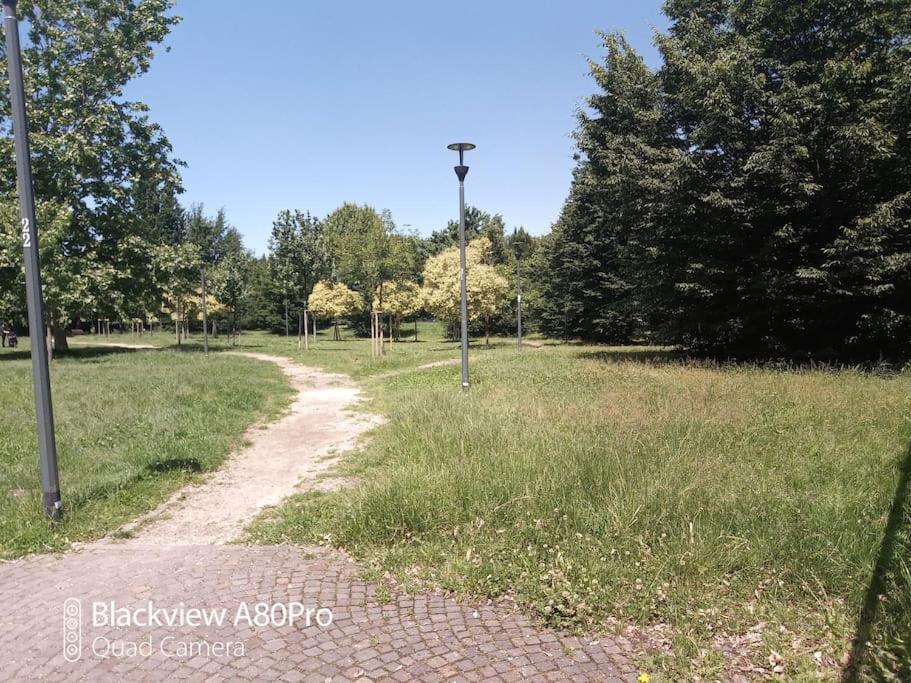 Appartamento 70 Mq "La Casa Di Cri" Milano Dış mekan fotoğraf
